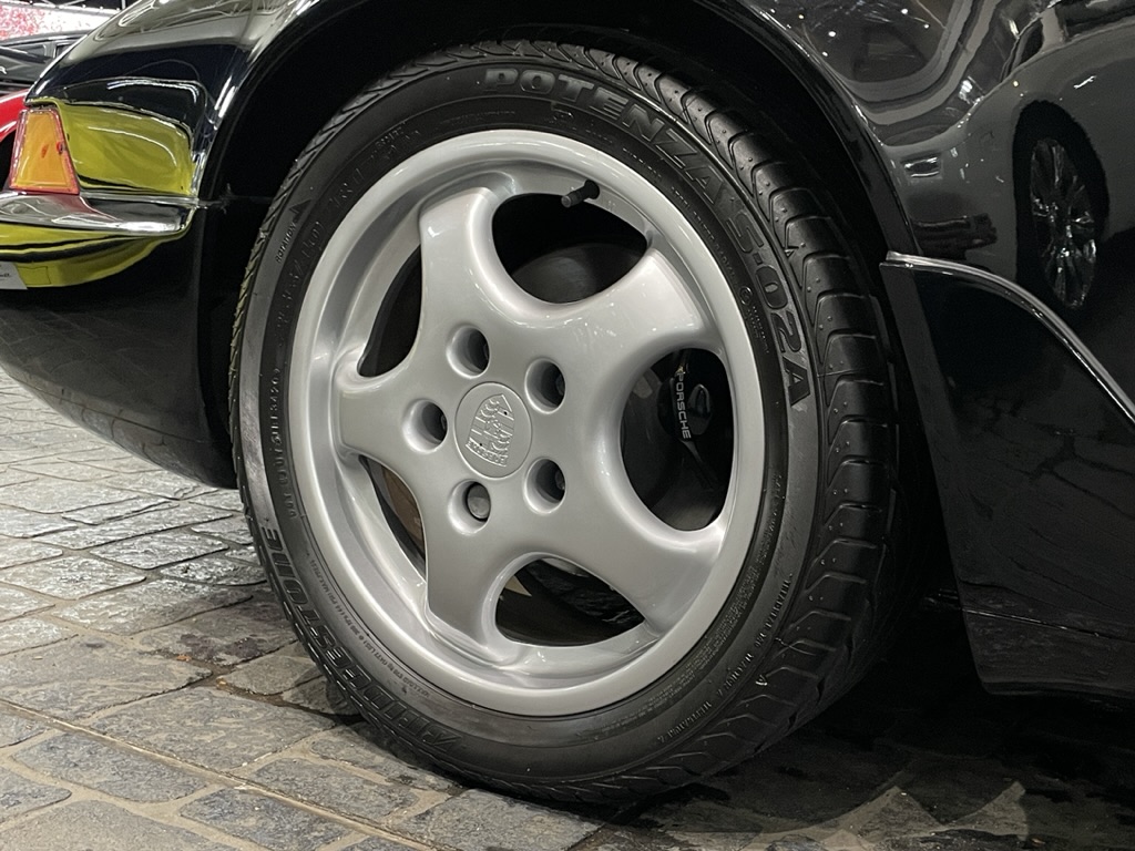ポルシェ 911 turbo ドライバーズマニュアル 1980 maxresdefault.jpg