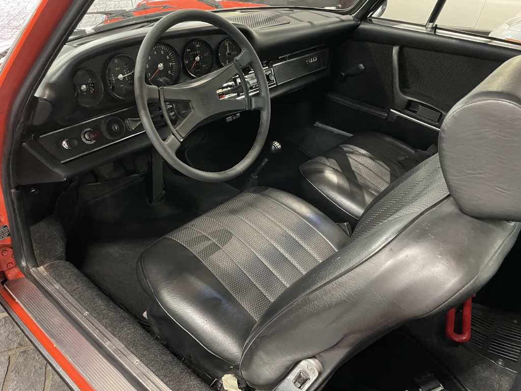 911S（1969年）、911T（1970年）、911カレラ（1975年930型）って