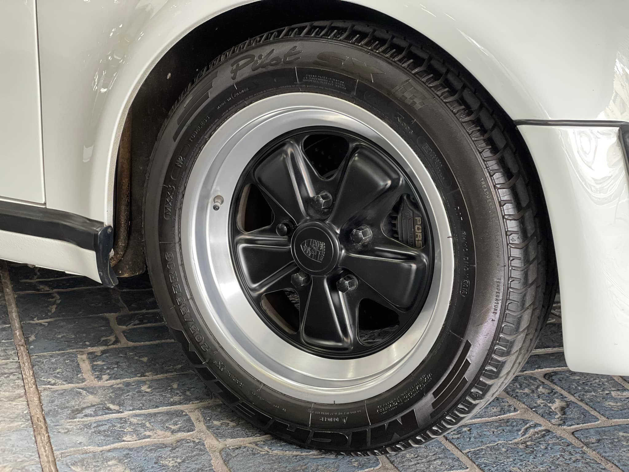 レーシングカー スピードモデル ポルシェ 911 グアテマラ ターボ