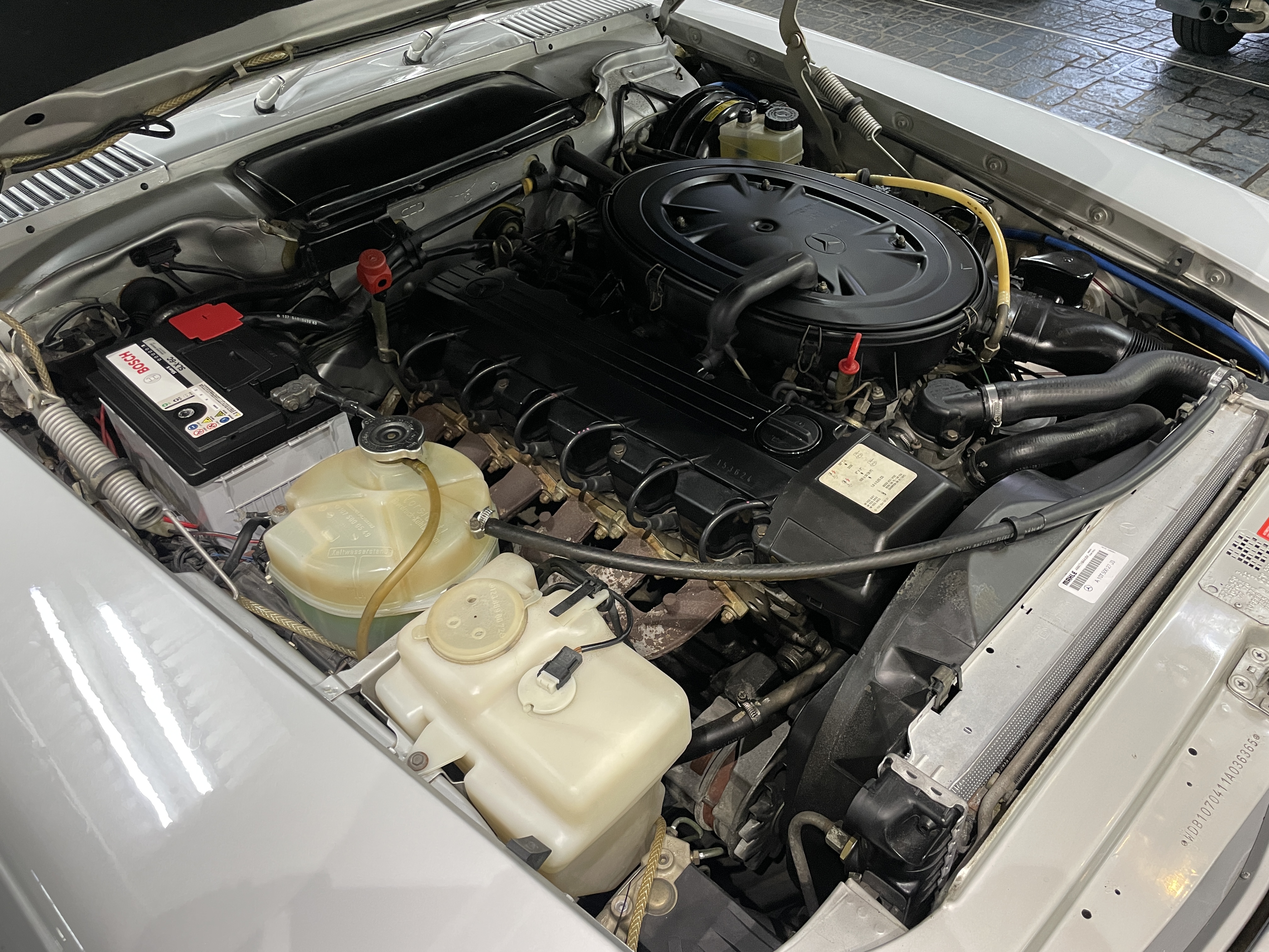 ベンツ107-380SLエンジン販売 107 380SL」の中古車を探す【カーセンサー】