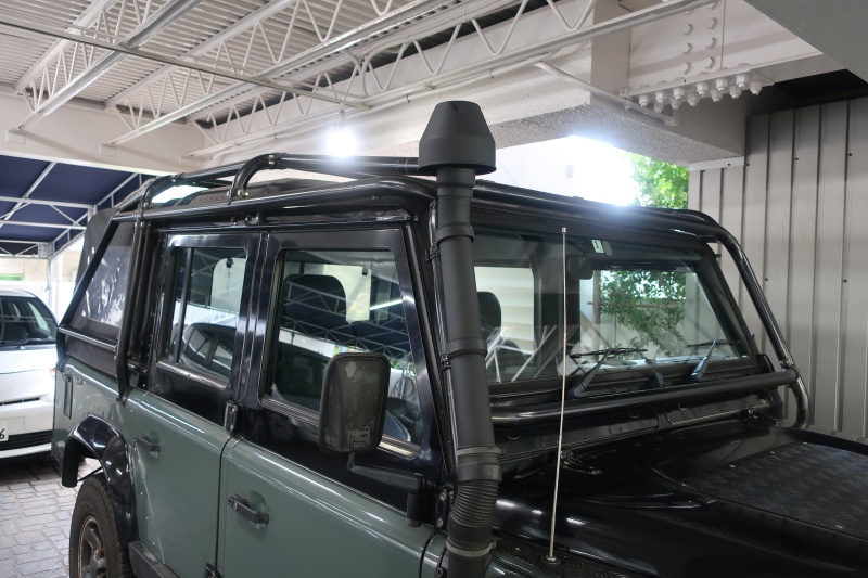 372】傷あり！ディフェンダーシュノーケル1994-07 300Tdi TD5